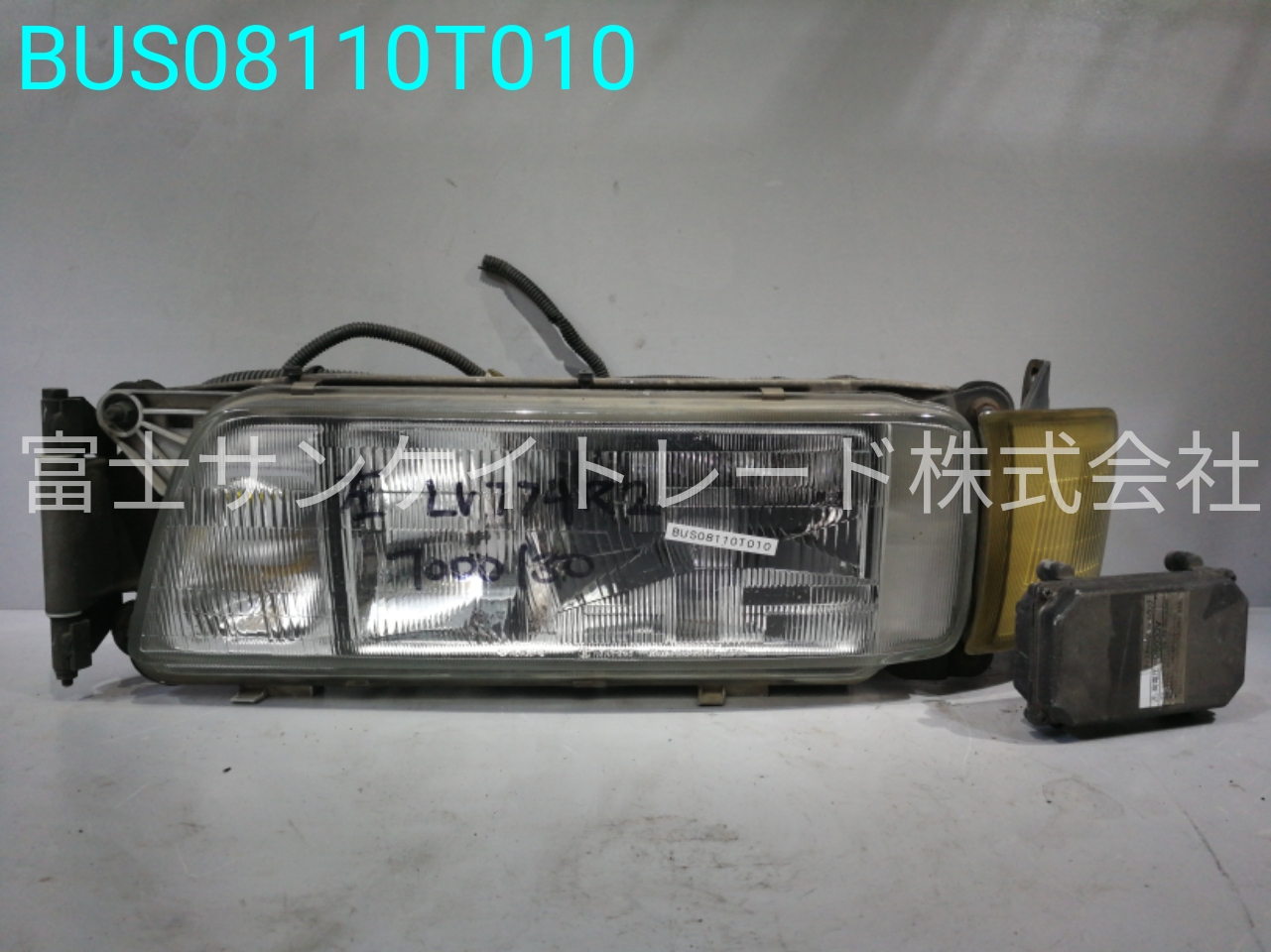 BUS08110T010