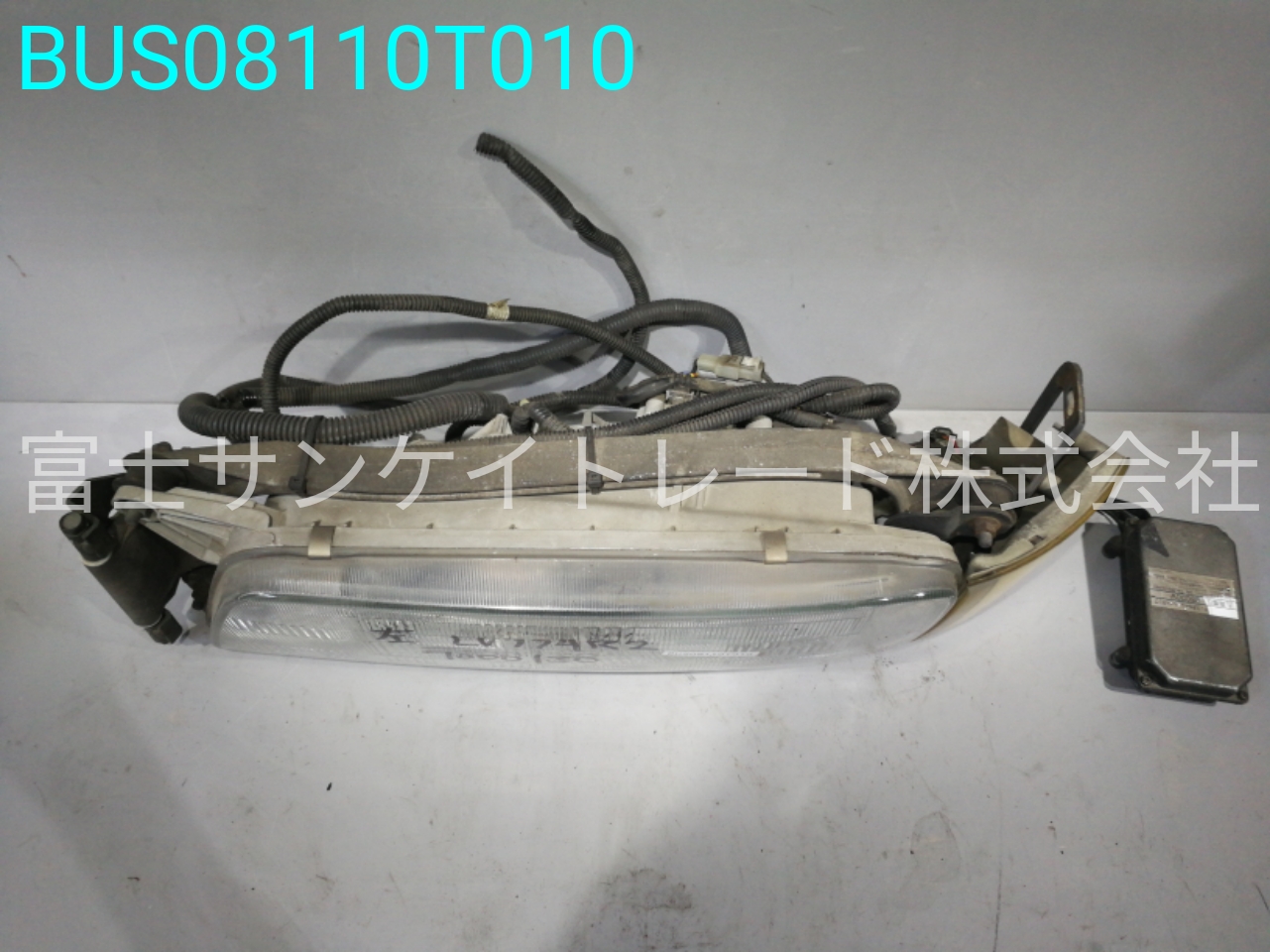 BUS08110T010