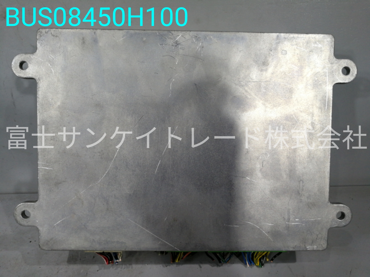 BUS08450H100