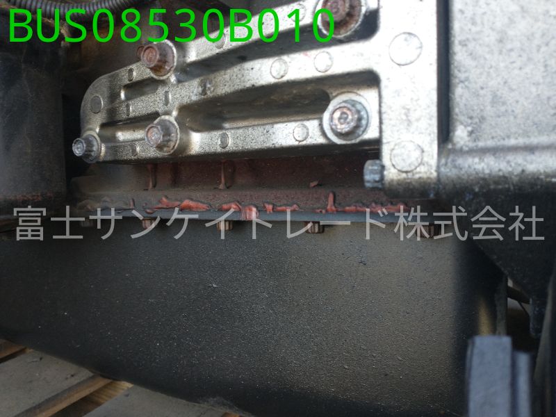 BUS08530B010
