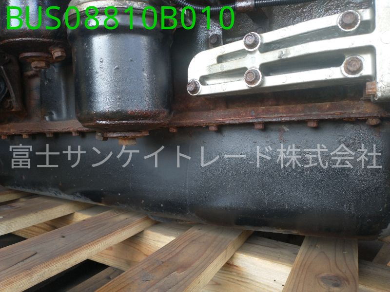 BUS08810B010