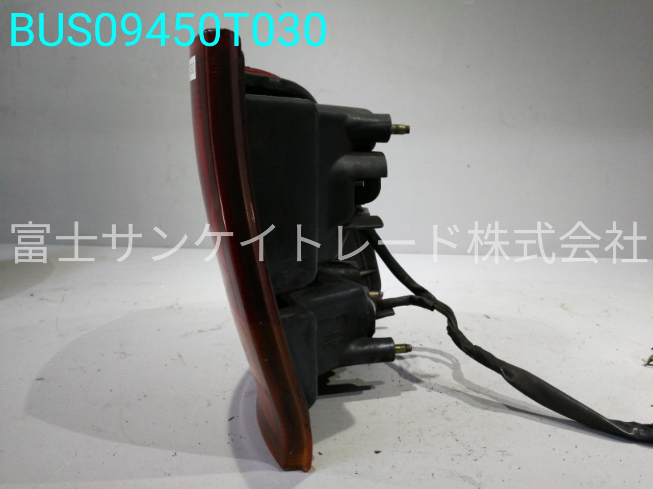 BUS09450T030