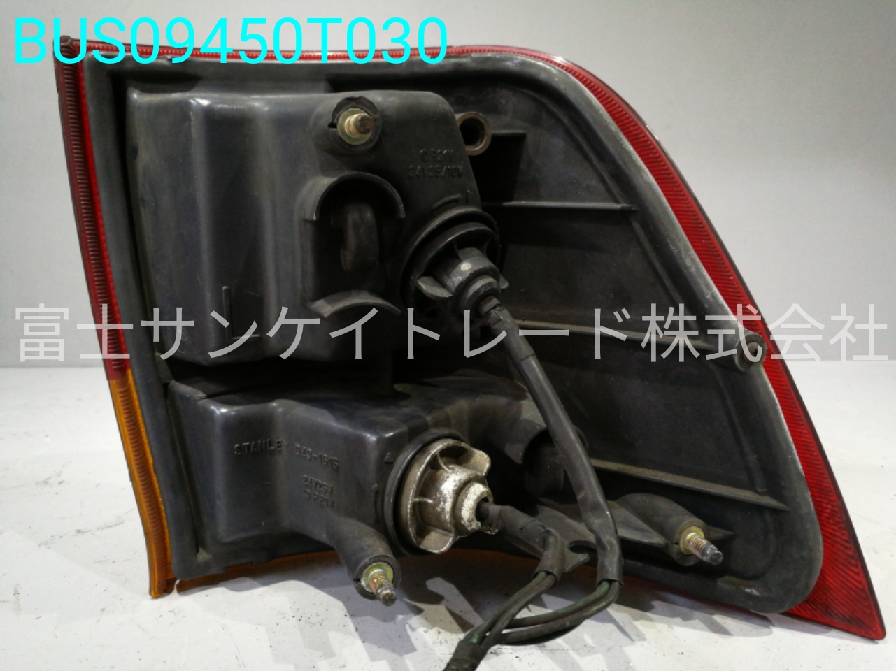 BUS09450T030