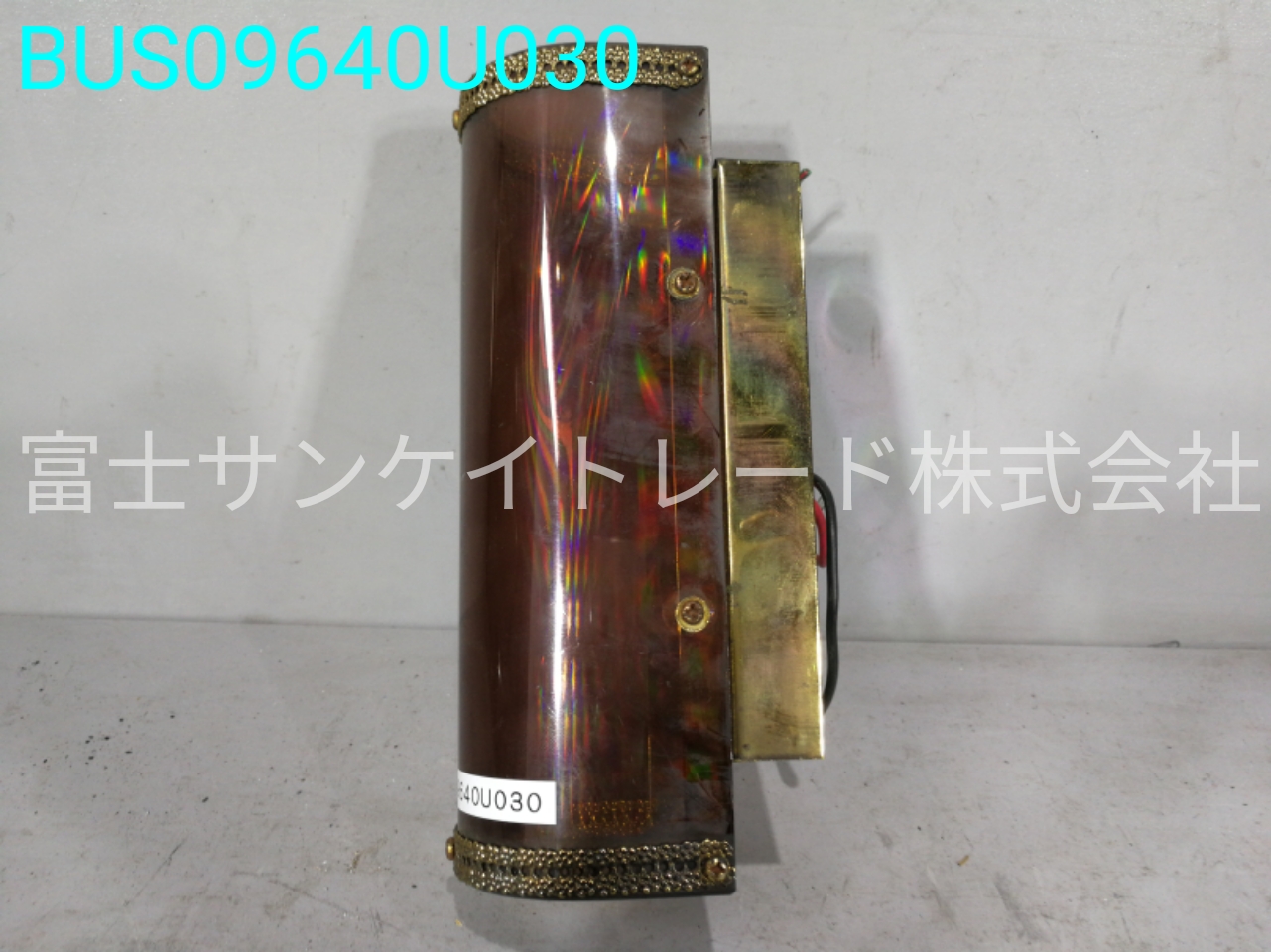 BUS09640U030