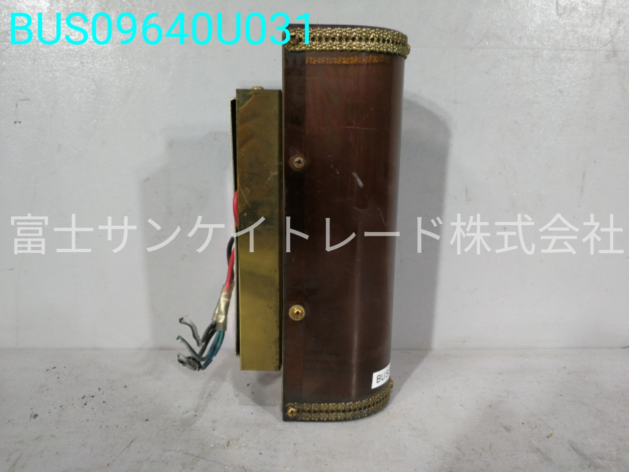BUS09640U031