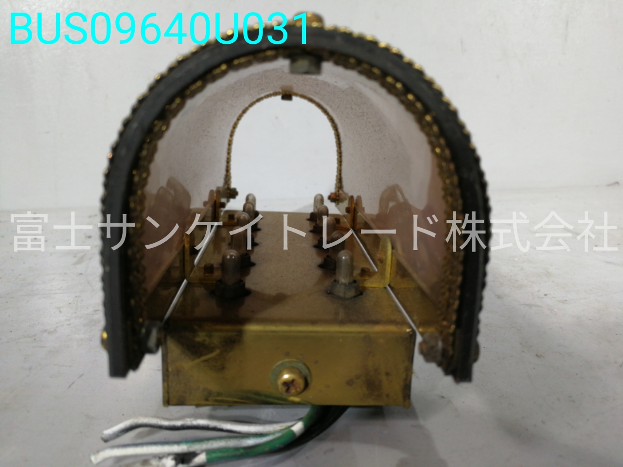 BUS09640U031