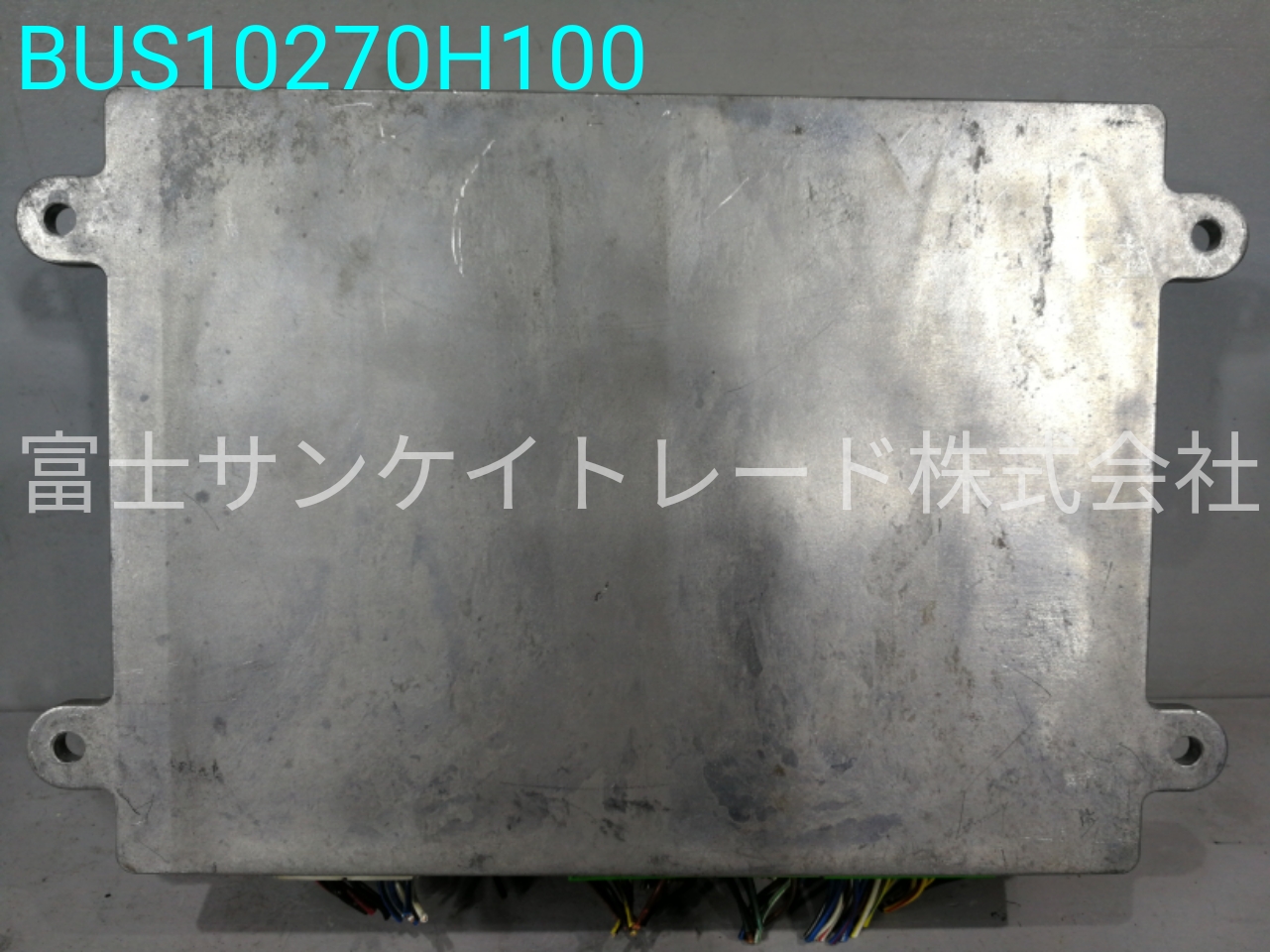 BUS10270H100