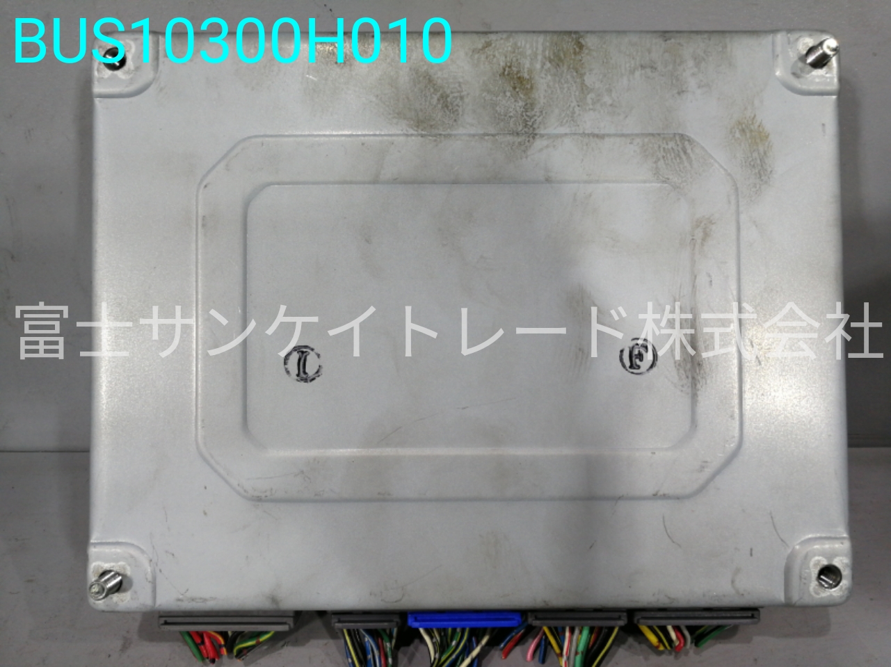 BUS10300H010