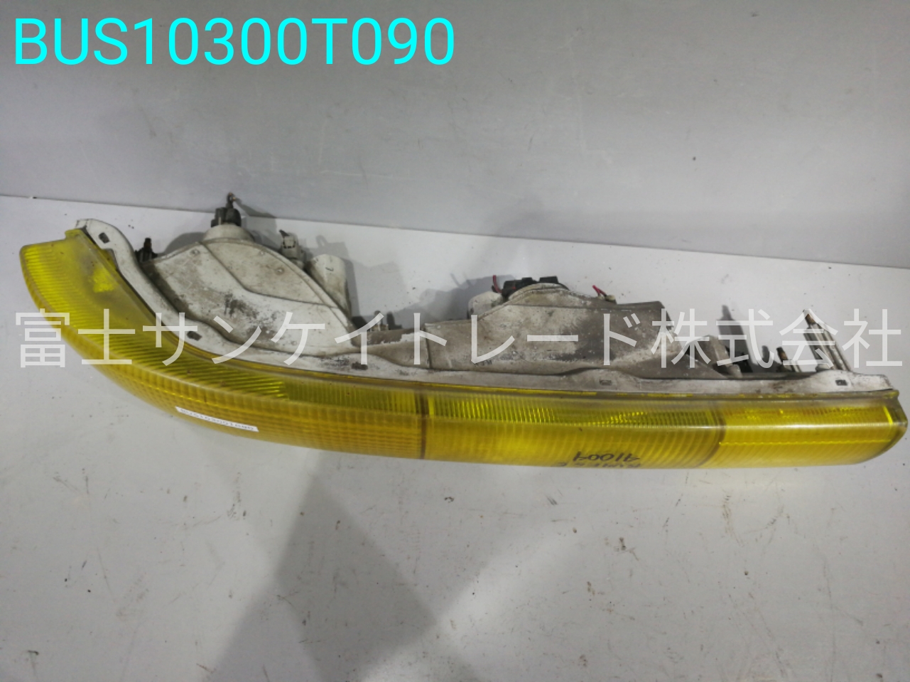 BUS10300T090