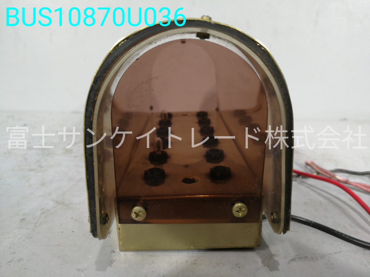 BUS10870U036