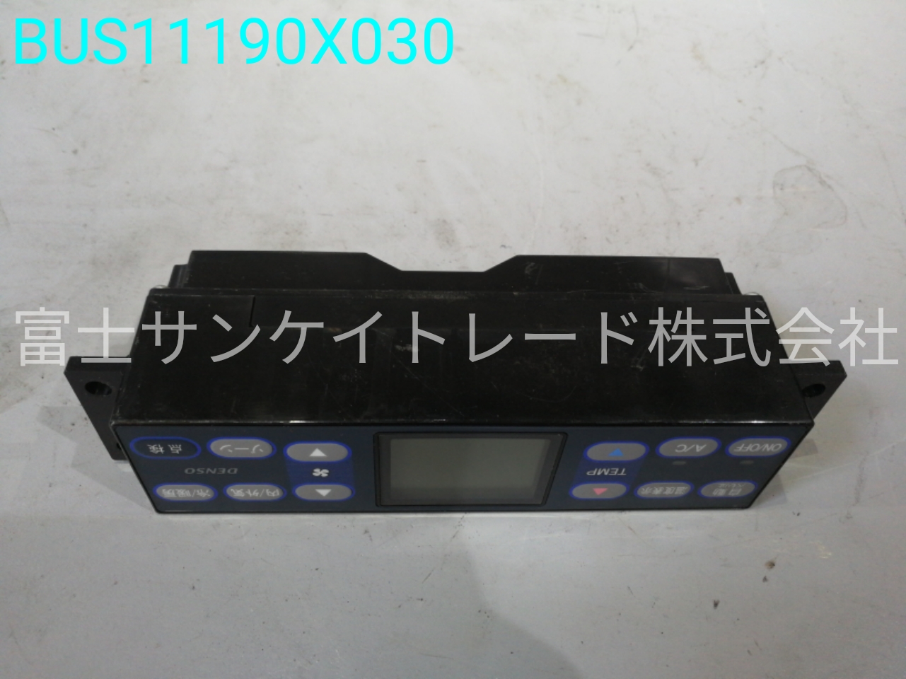 BUS11190X030