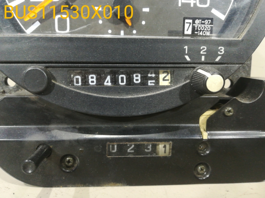 BUS11530X010