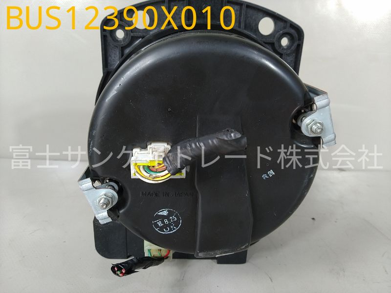 BUS12390X010
