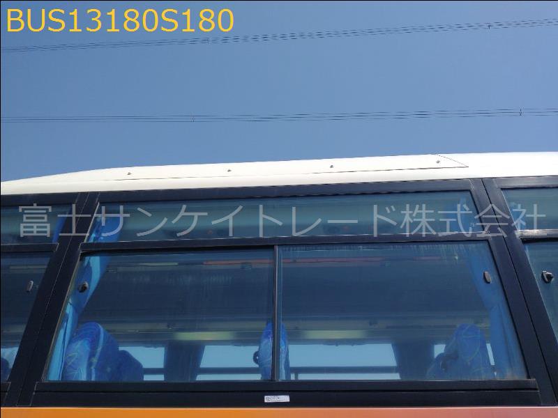 サイドガラス右２番目