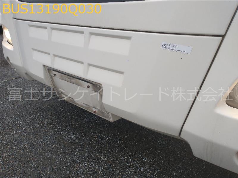 バンパー中前