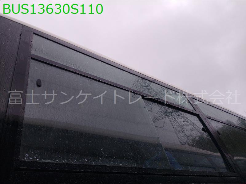 サイドガラス左１番目
