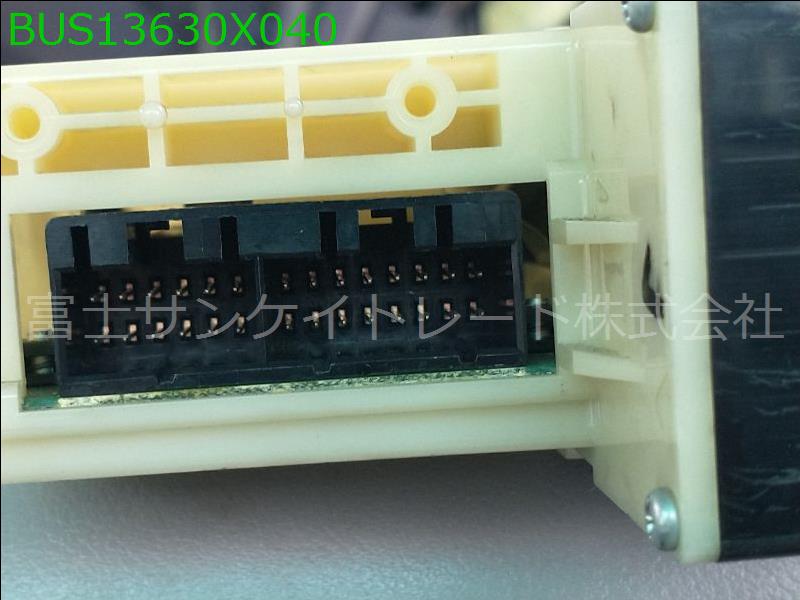 BUS13630X040