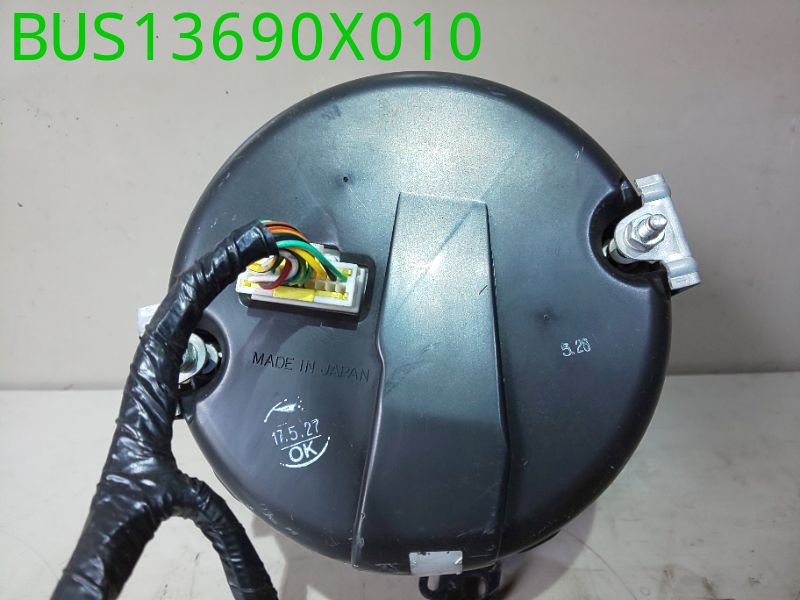 BUS13690X010