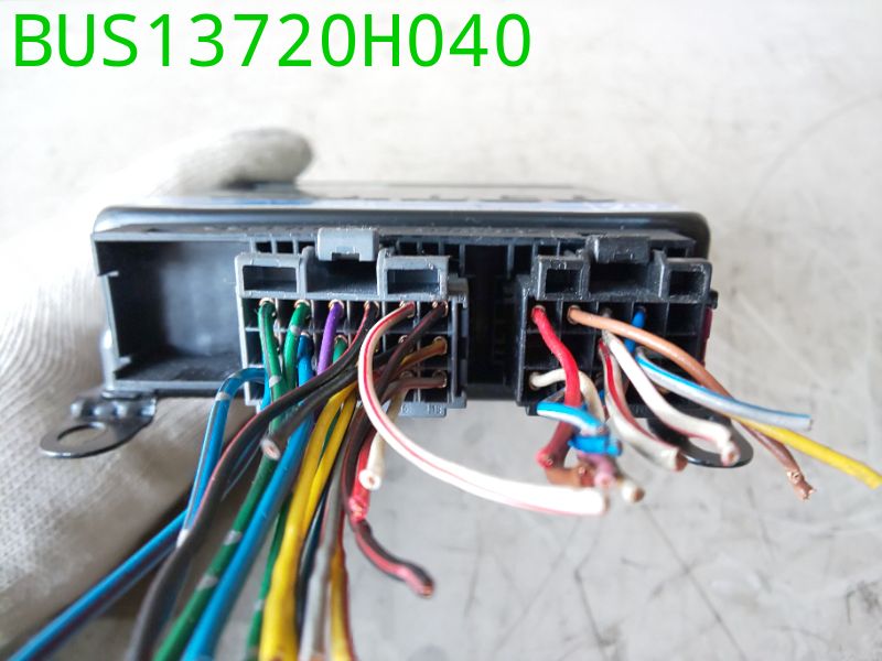 BUS13720H040
