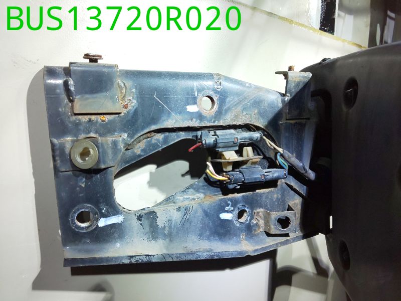 BUS13720R020