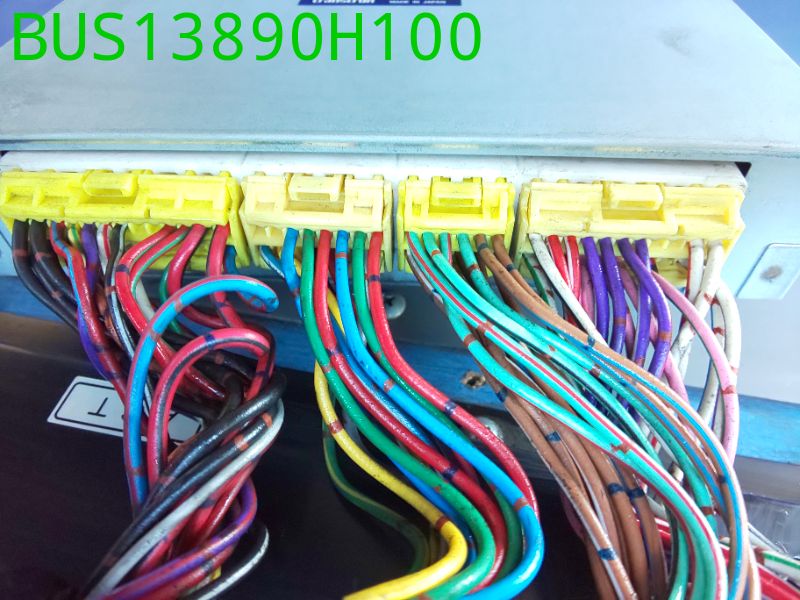 BUS13890H100