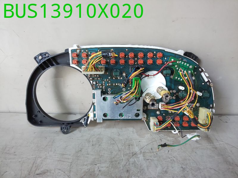 BUS13910X020