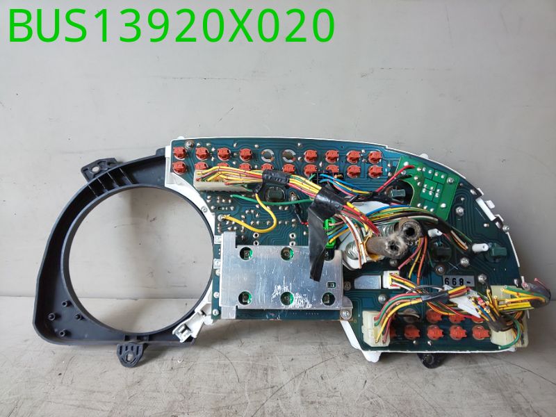 BUS13920X020