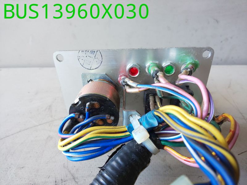 BUS13960X030