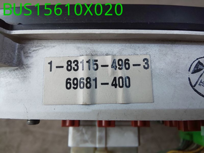 BUS15610X020